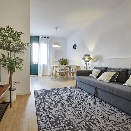 Bbarcelona Clot Apartments Экстерьер фото