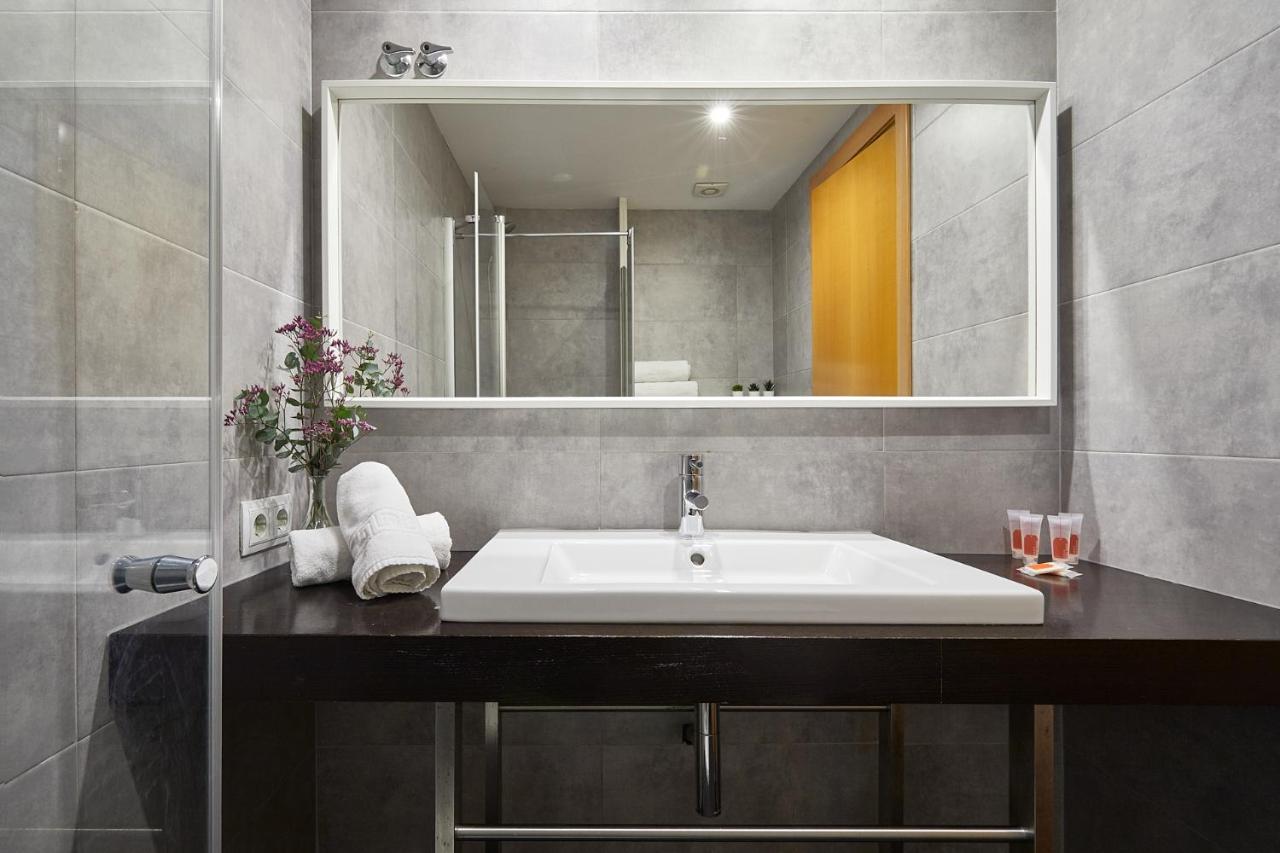 Bbarcelona Clot Apartments Экстерьер фото