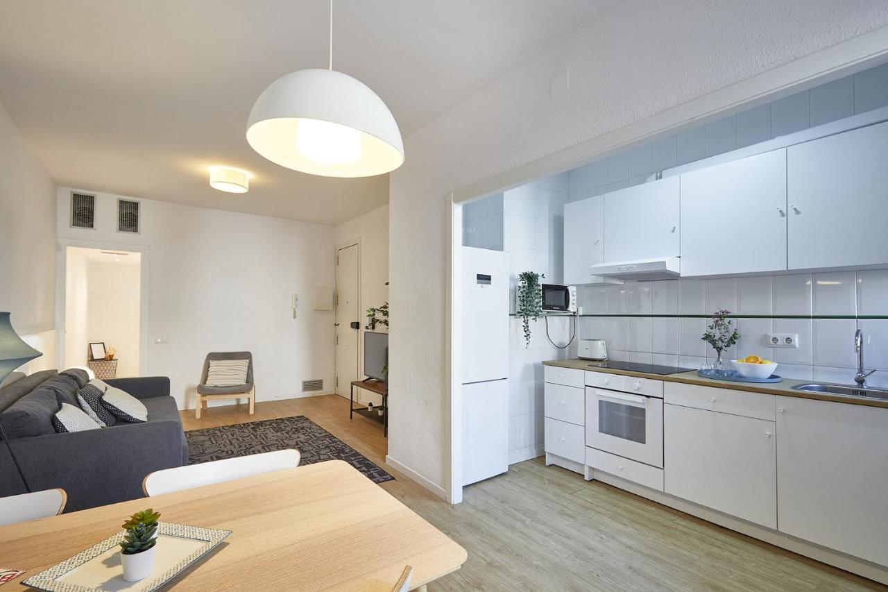 Bbarcelona Clot Apartments Экстерьер фото